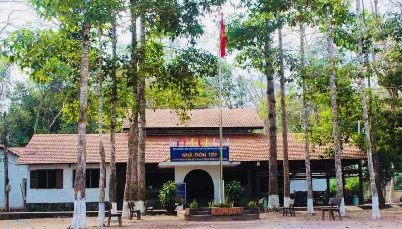 Khu di tích lịch sử Căn cứ Trung ương Cục miền Nam-Taxi Trảng Bàng