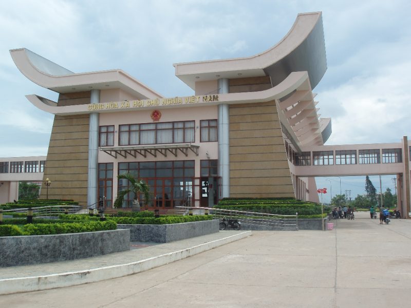 Thuê Xe Đi Cửa Khẩu Mộc Bài